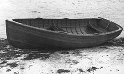 Herreshoff #192601es Seafarer [Dinghy for Seafarer?]